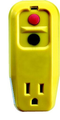 3WIRE OUTLET ADAPTER 125V/15A