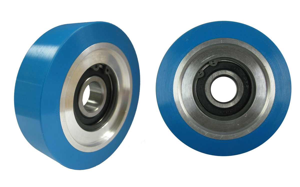 ROLLER,ESC.STEP 3-15/16X1-1/8
